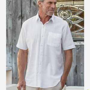 True Grit Classic White Men's Shirt, Size XL. 100% Cotton